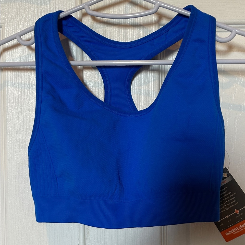 NWT, NUX, Women's, Activewear sport bra, moderate compression